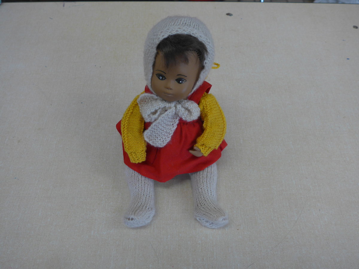 (189'120) - Sasha Morgenthaler-Puppe am 7. Mrz 2018 im BrockiShop Thun
