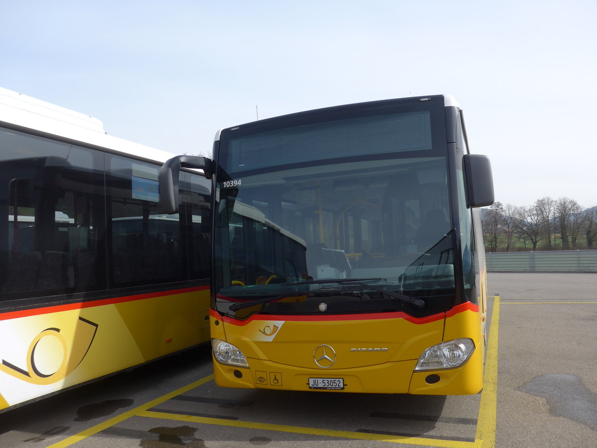 (189'888) - CarPostal Ouest - JU 53'052 - Mercedes (ex Nr. 7) am 2. April 2018 in Develier, Parkplatz