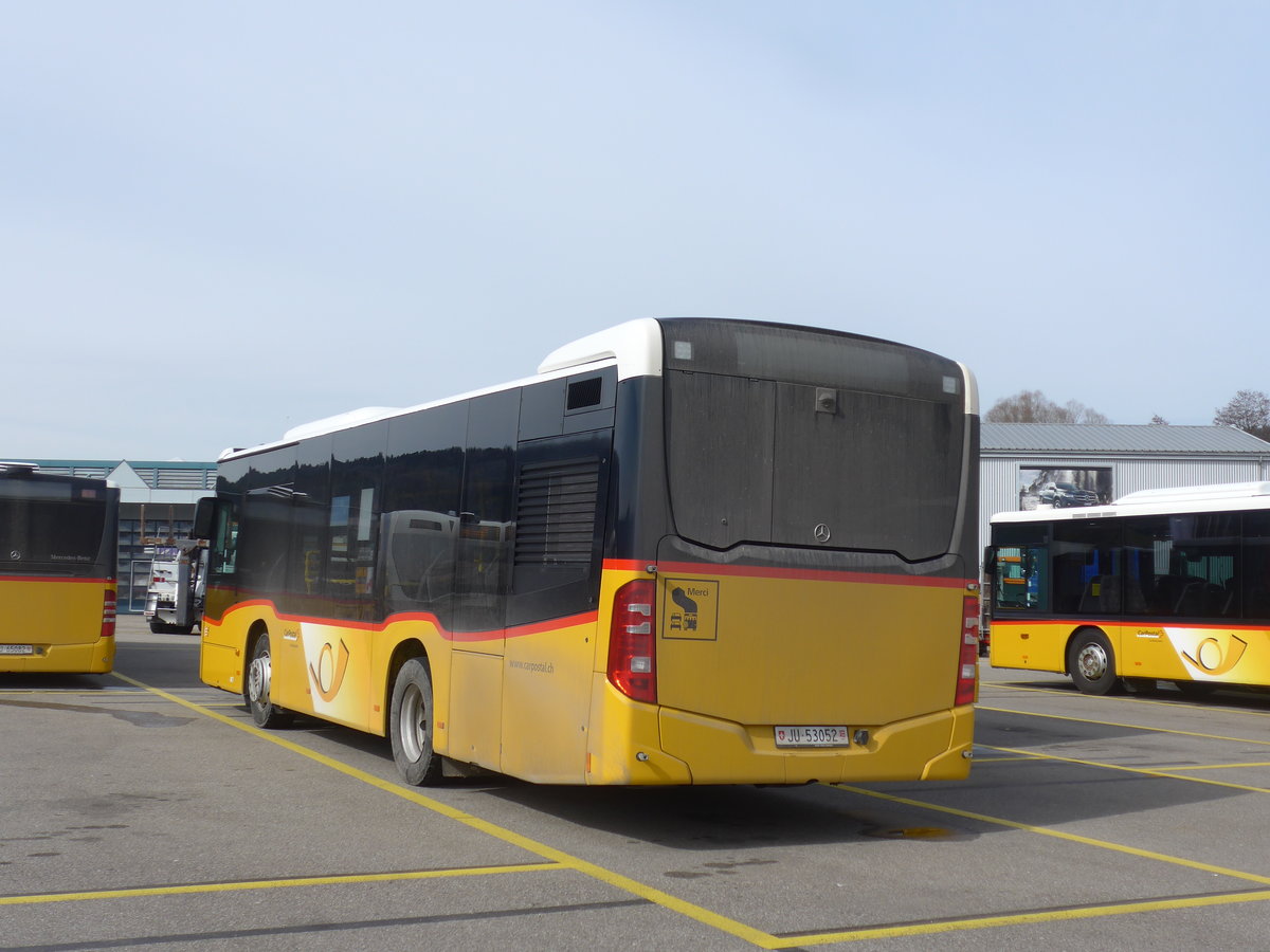 (189'909) - CarPostal Ouest - JU 53'052 - Mercedes (ex Nr. 7) am 2. April 2018 in Develier, Parkplatz