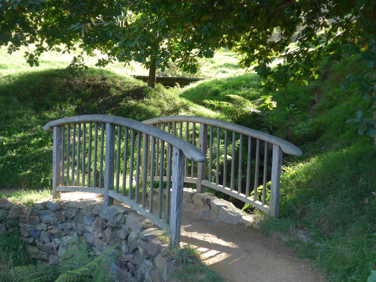 (190'956) - Brcke im Hobbiton am 22. April 2018 bei Hinuera