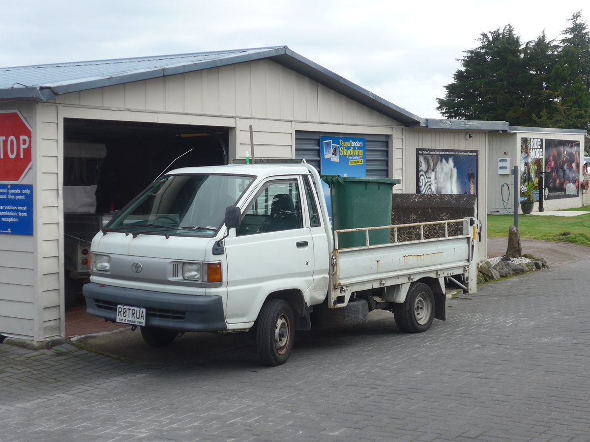 (191'007) - Toyota - ROTRUA - am 23. April 2018 in Rotorua, Holiday Park
