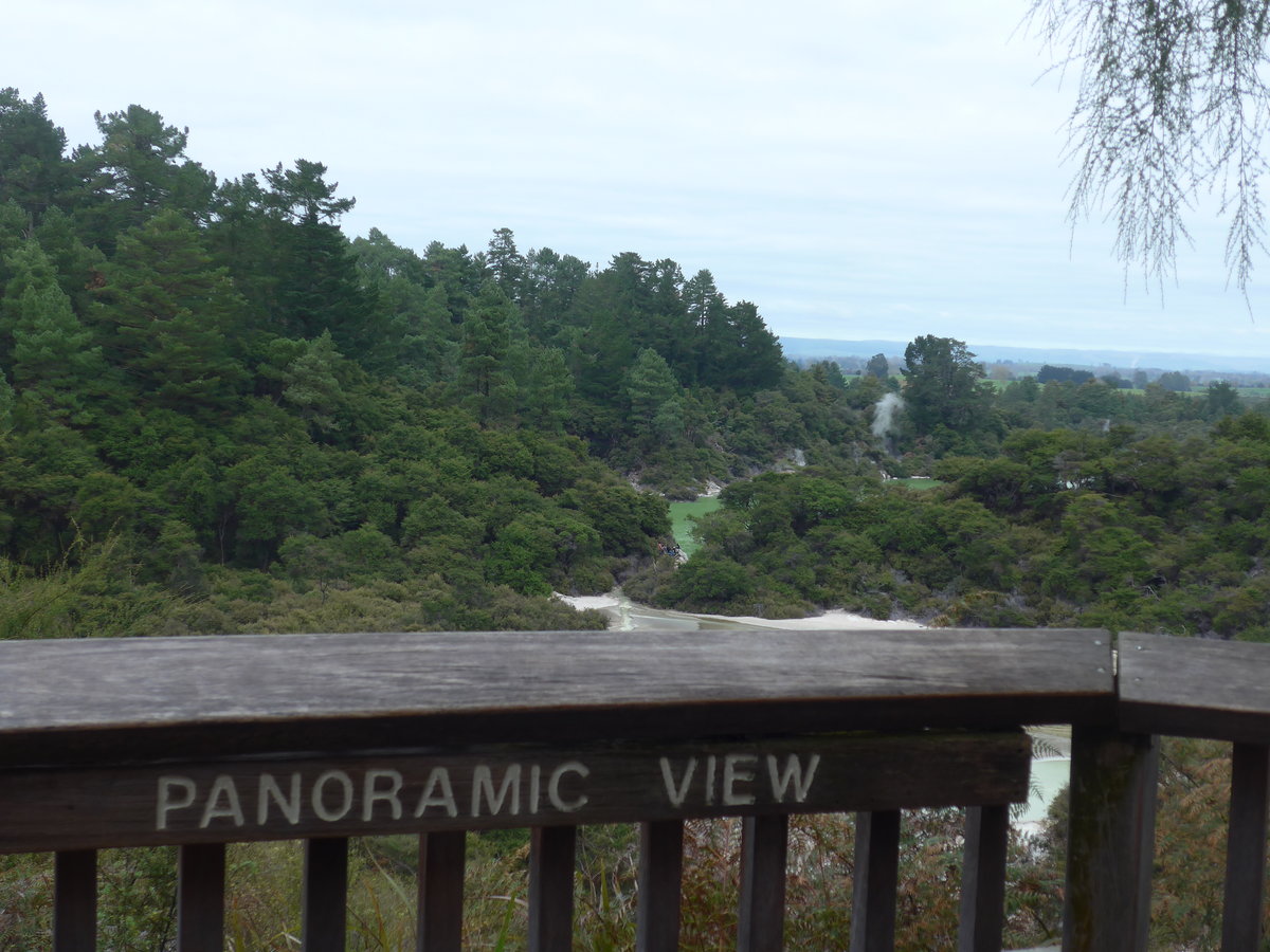 (191'087) - Im Wai-O-Tapu Thermal Wonderland am 23. April 2018 bei Rotorua