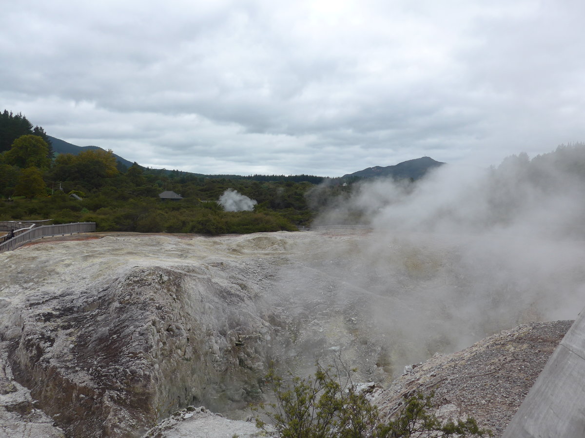 (191'190) - Im Wai-O-Tapu Thermal Wonderland am 23. April 2018 bei Rotorua