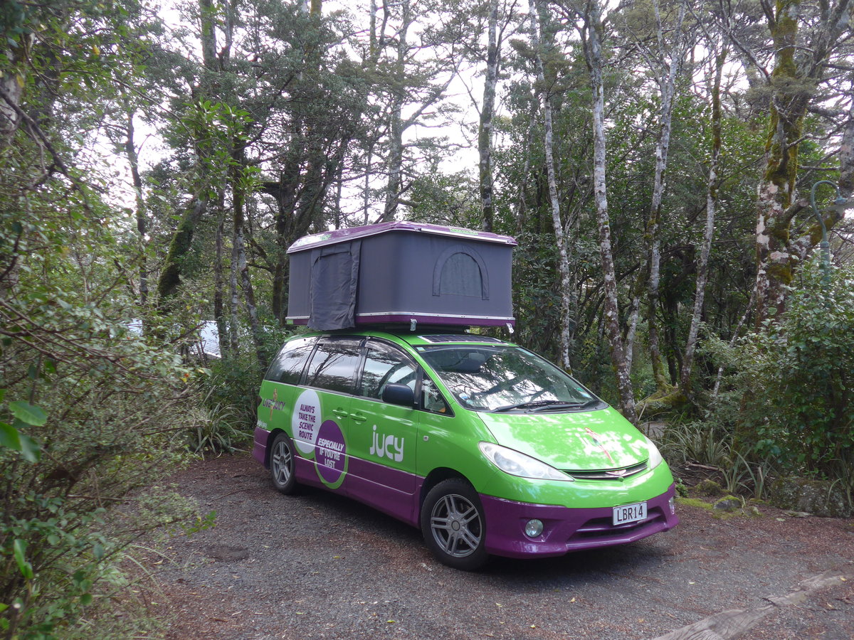 (191'283) - Toyota - LBR14 - am 24. April 2018 in Whakapapa, Holiday Park