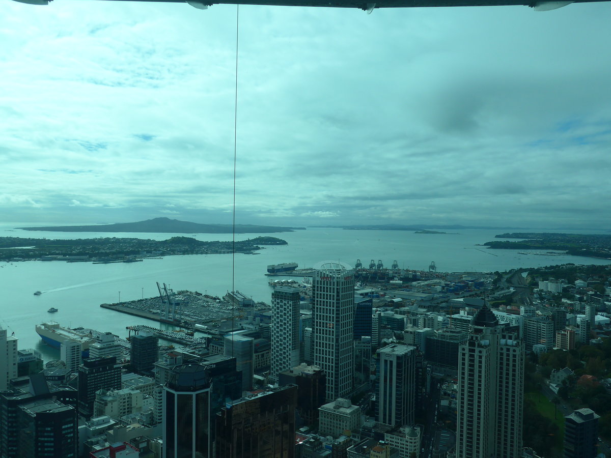 (192'152) - Auckland am 1. Mai 2018 vom Sky Tower aus