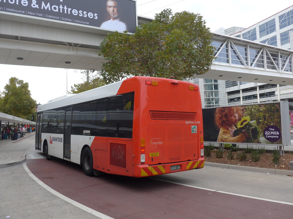 (192'259) - Qantas, Melbourne - Nr. 63/BS00 UN - Denning/NCBC-Gemilang am 2. Mai 2018 in Melbourne, Airport