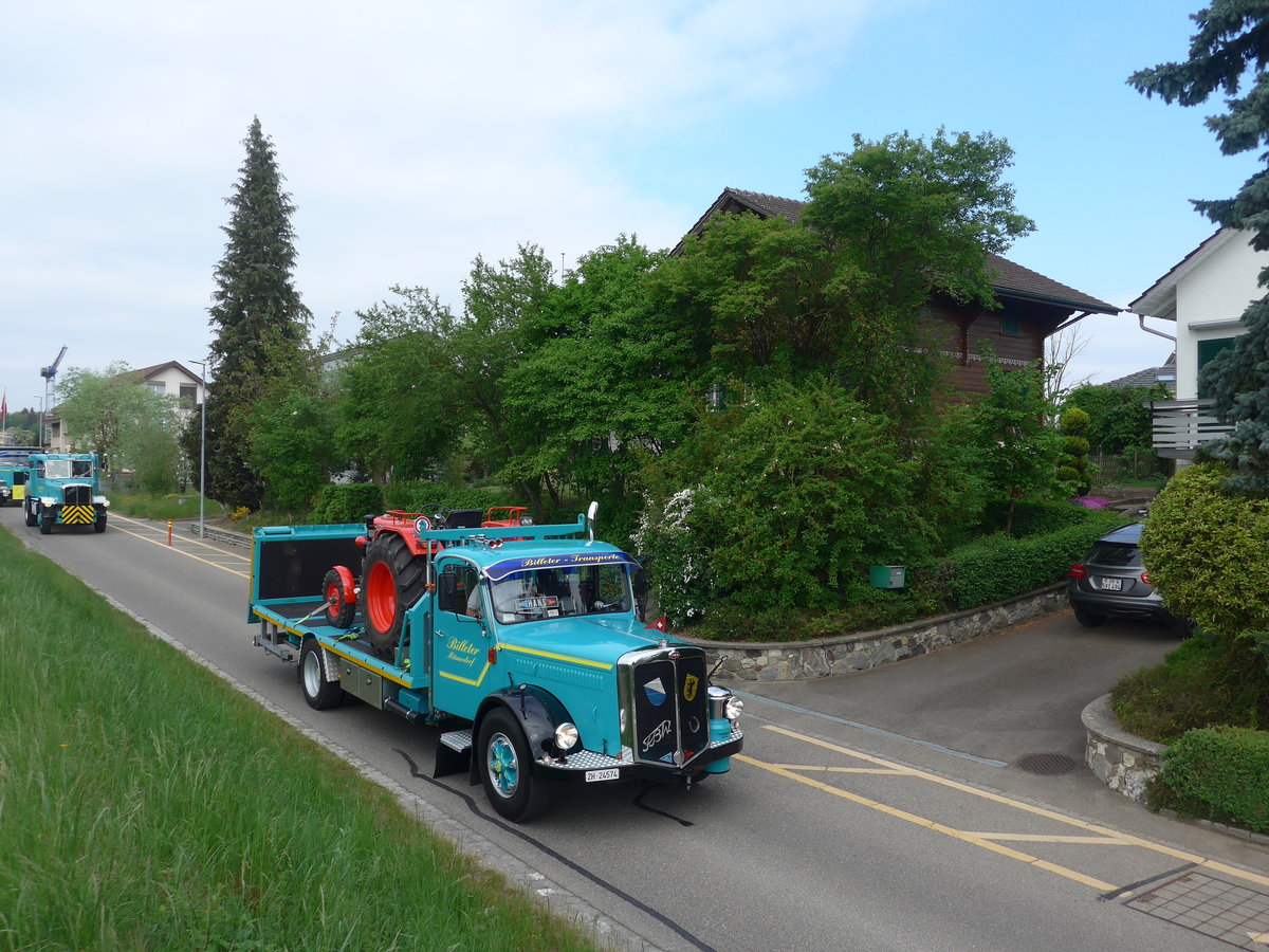 (192'445) - Billeter, Mnnedorf - ZH 24'574 - FBW am 5. Mai 2018 in Attikon, Bahnstrasse