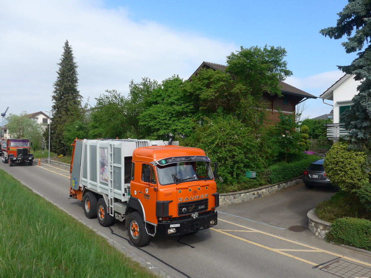 (192'491) - Tiefbauamt, St. Gallen - Nr. 810/SG 500'005 - Saurer am 5. Mai 2018 in Attikon, Bahnstrasse