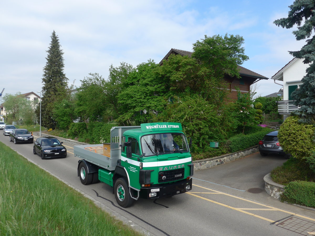 (192'567) - Wegmller, Attikon - ZH 33'083 U - Saurer am 5. Mai 2018 in Attikon, Bahnstrasse