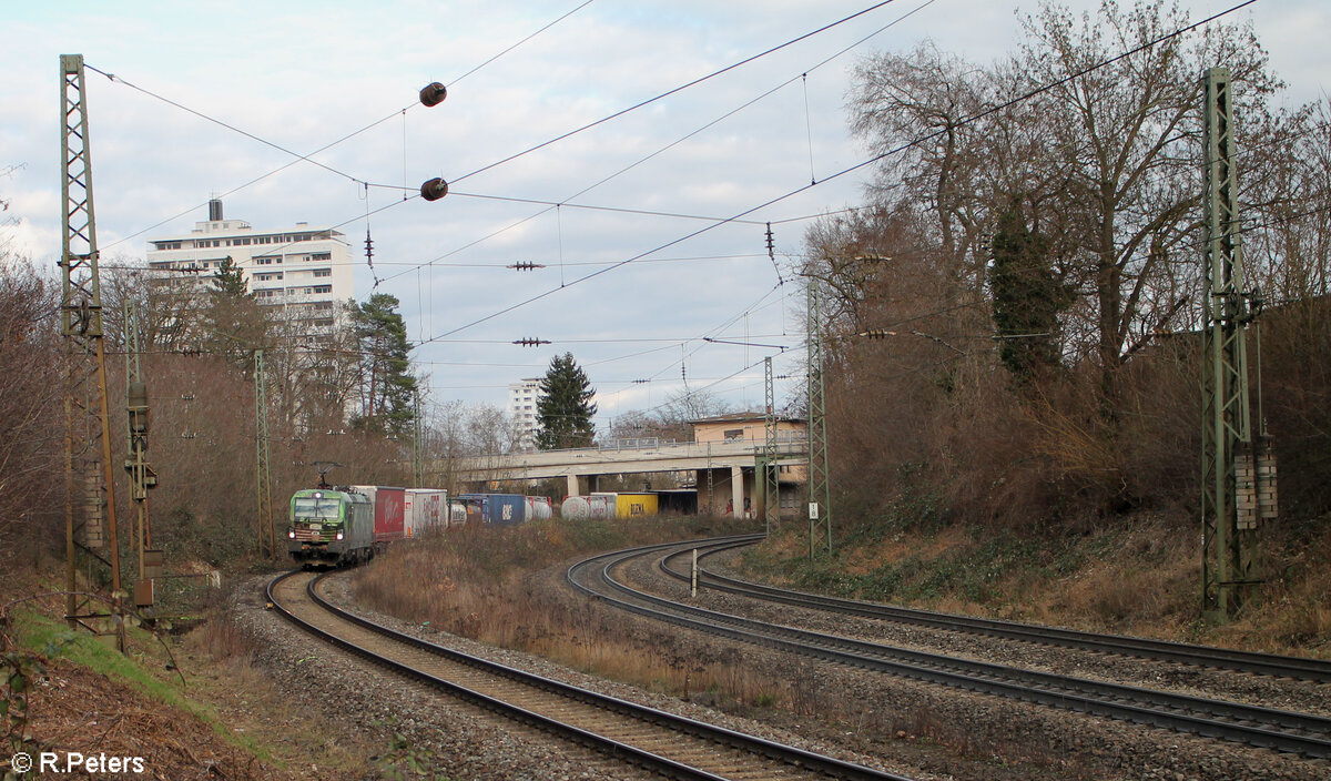 193 234-2  OFFROAD  mit KLV bei der Einfahrt in Rangierbahnhof Nürnberg. 17.02.24