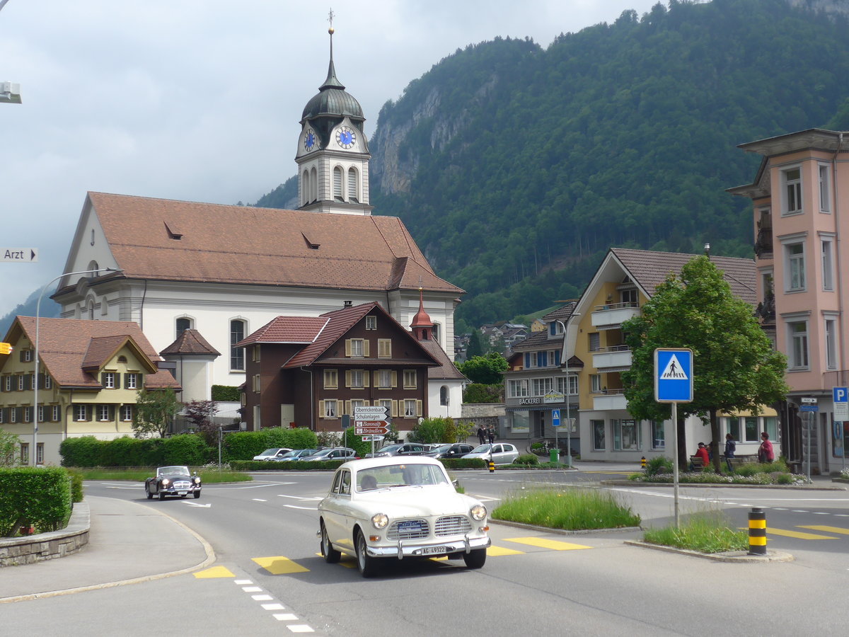 (193'092) - Volvo - AG 49'322 - am 20. Mai 2018 in Wolfenschiessen, Hauptstrasse