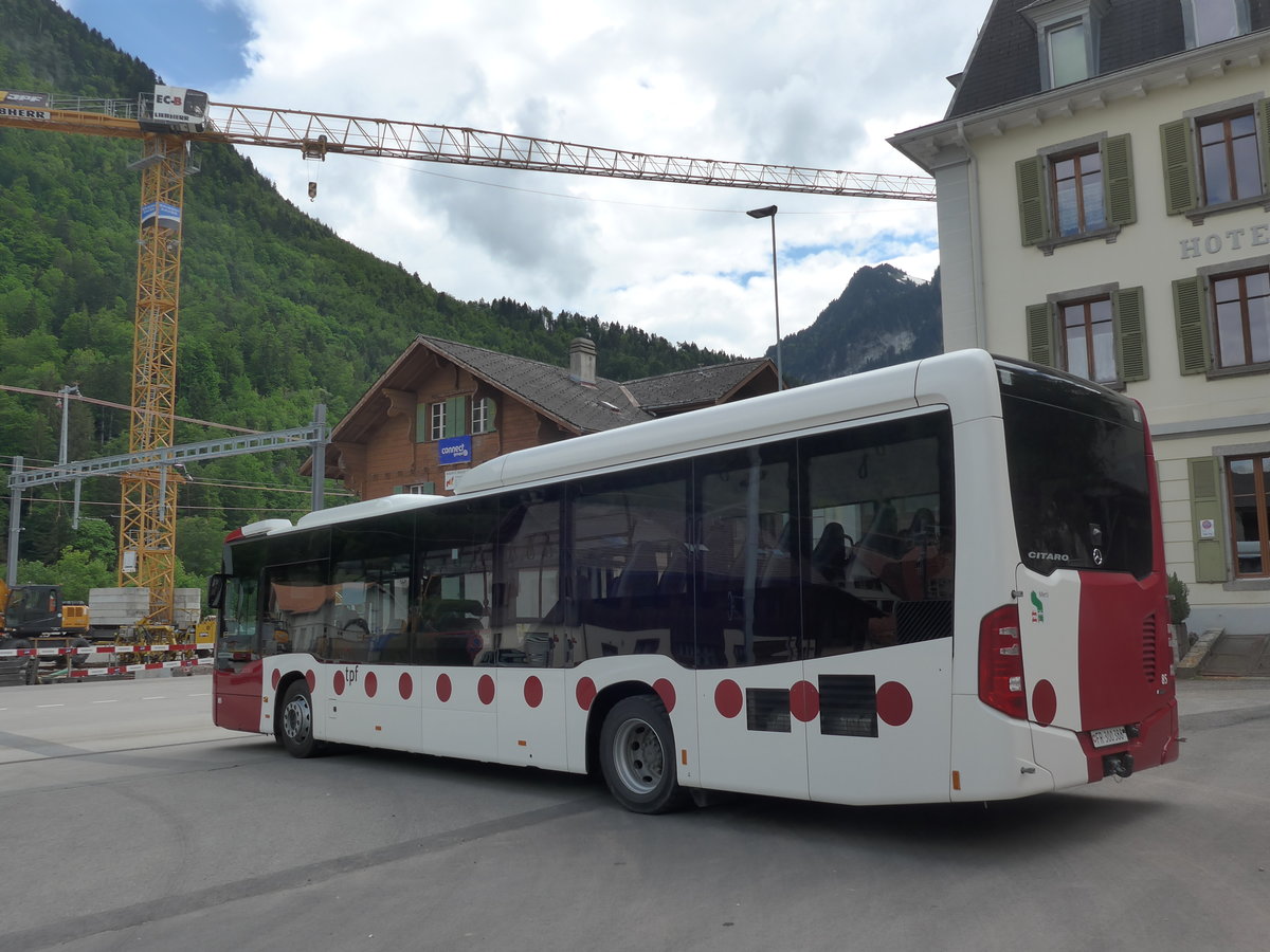 (193'329) - TPF Fribourg - Nr. 85/FR 300'388 - Mercedes am 21. Mai 2018 beim Bahnhof Montbovon