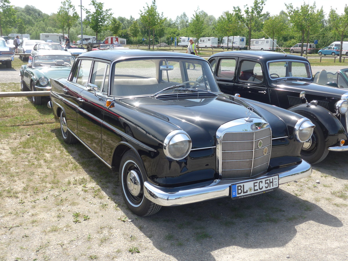 (193'539) - Mercedes - BL-EC 5H - am 26. Mai 2018 in Friedrichshafen, Messe