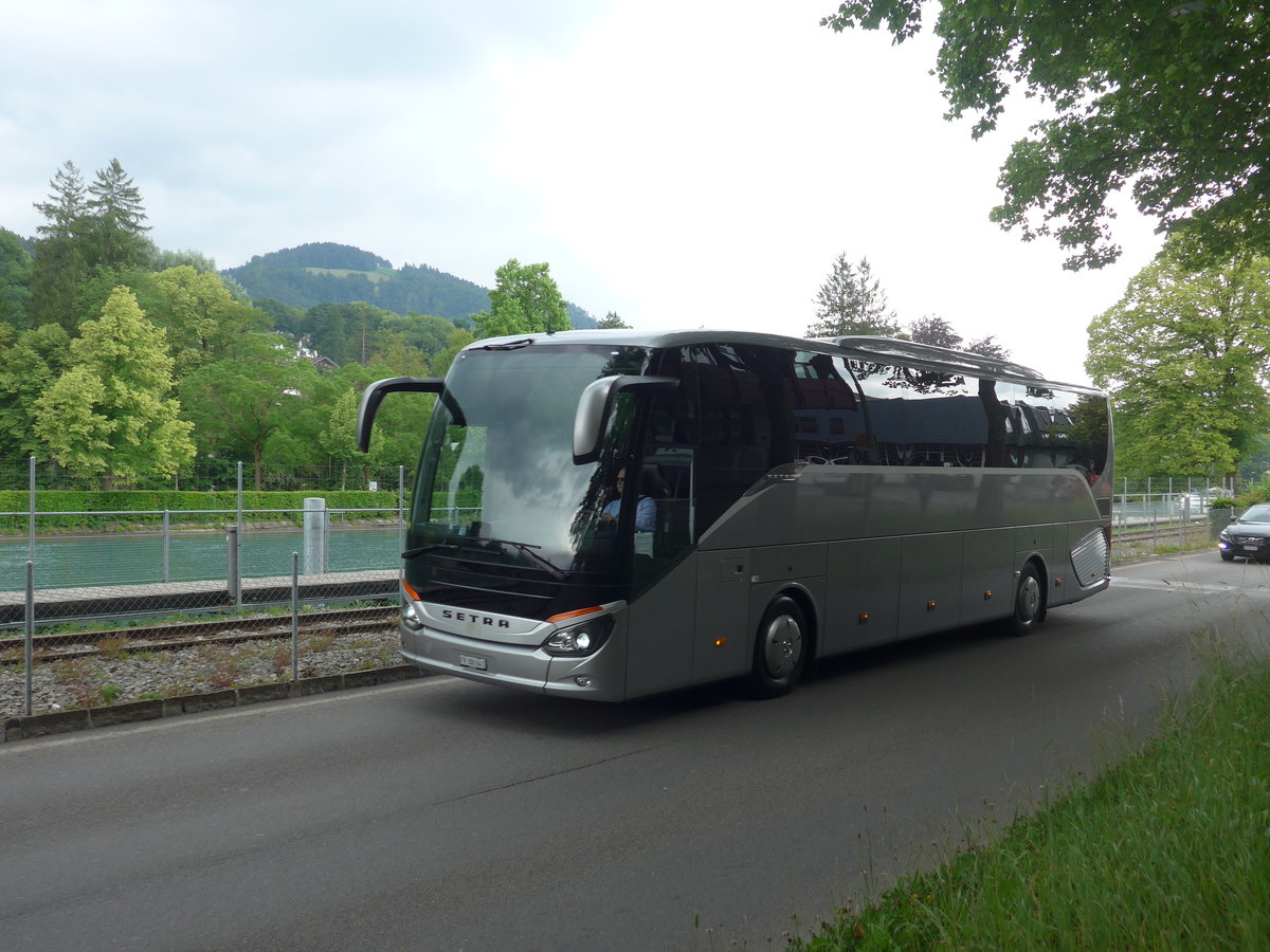 (193'767) - Edelline, Murten - FR 300'641 - Setra am 8. Juni 2018 in Thun, Rosenau