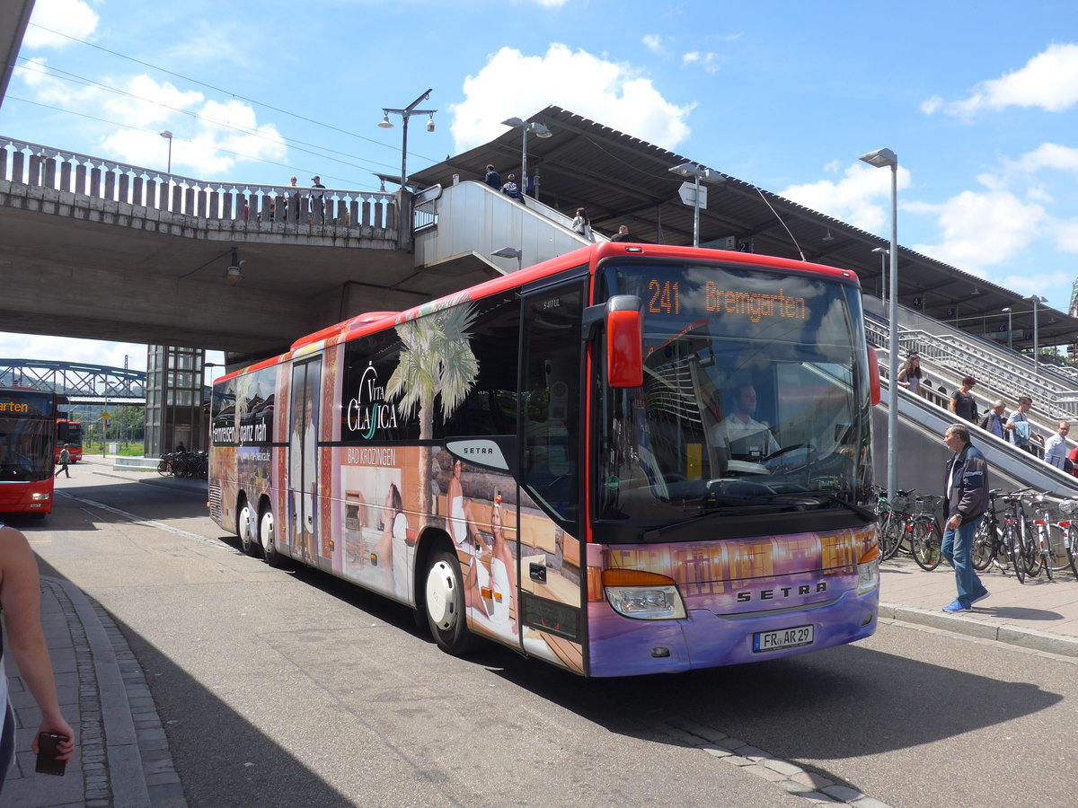 (194'253) - Rast, Hartheim - FR-AR 29 - Setra am 18. Juni 2018 beim Bahnhof Freiburg