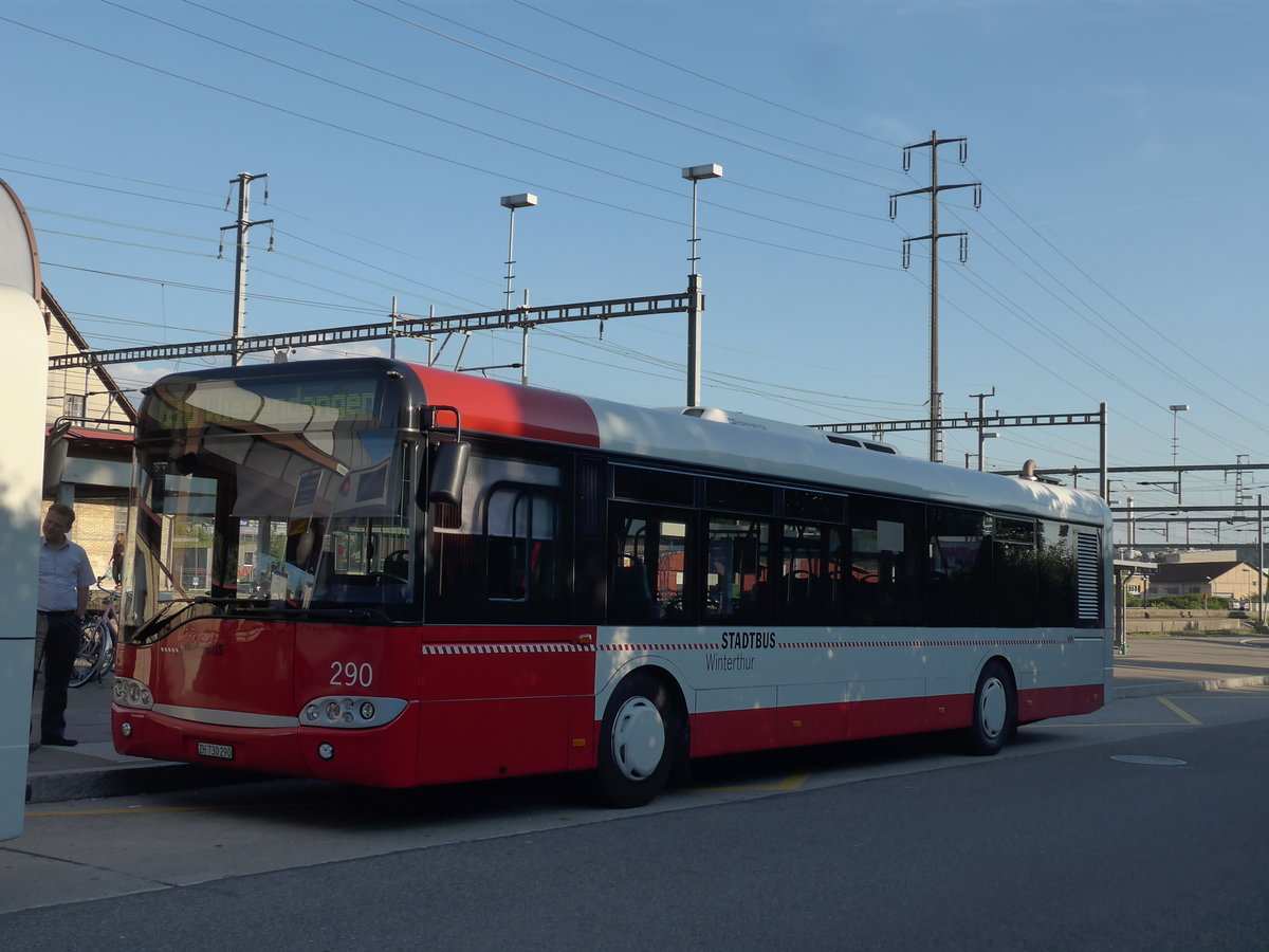 (194'274) - SW Winterthur - Nr. 290/ZH 730'290 - Solaris am 18. Juni 2018 beim Bahnhof Oberwinterthur