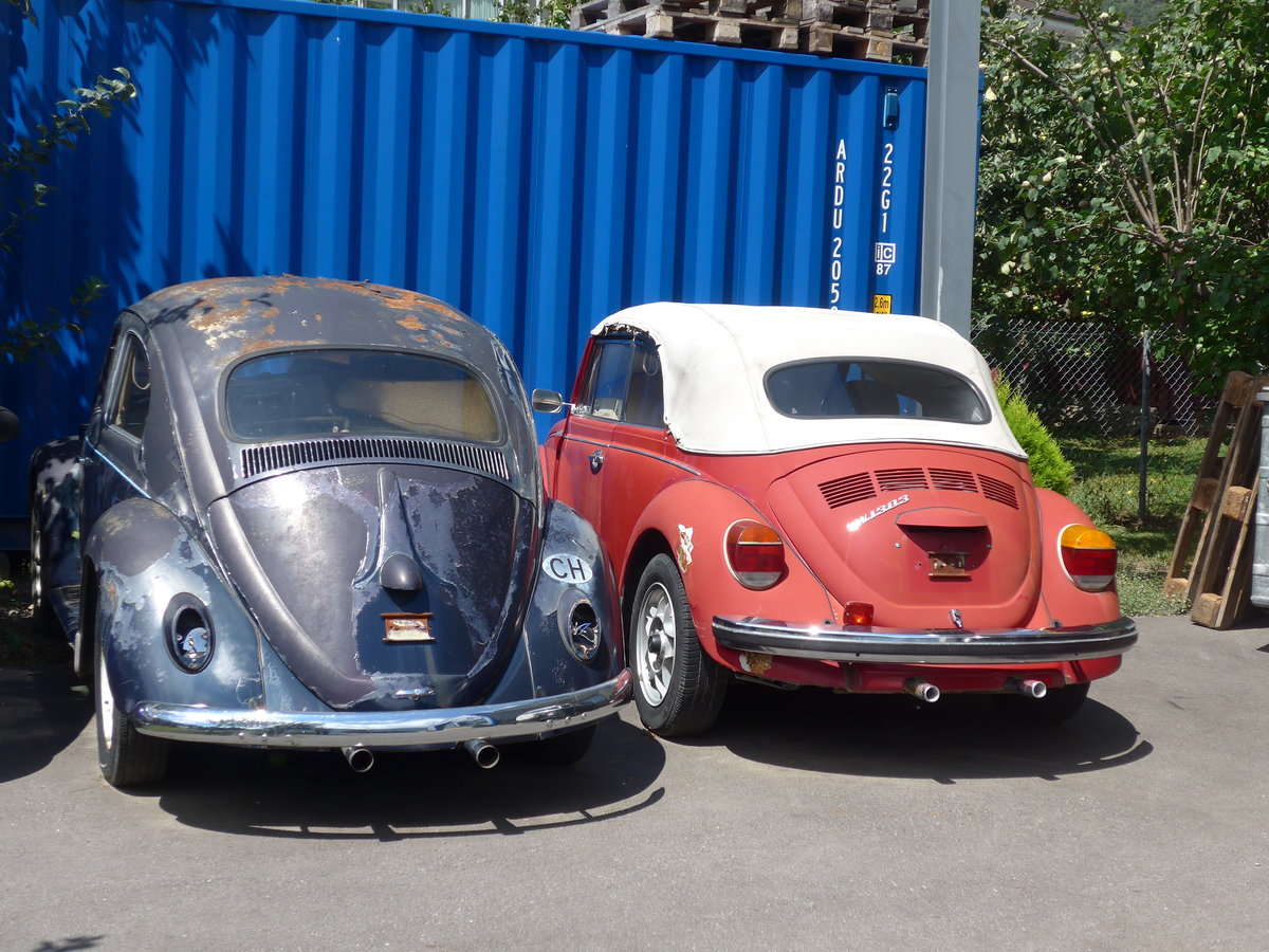 (195'041) - Zwei VW-Kfer am 22. Juli 2018 in Leytron