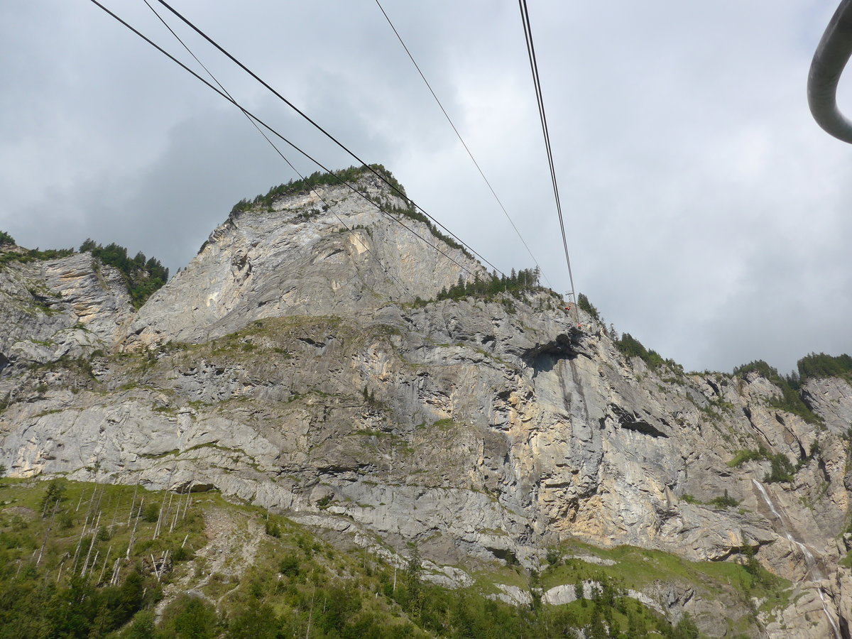 (195'952) - Luftseilbahn Kandersteg-Allmenalp - Nr. 2 - am 18. August 2018 bei Kandersteg