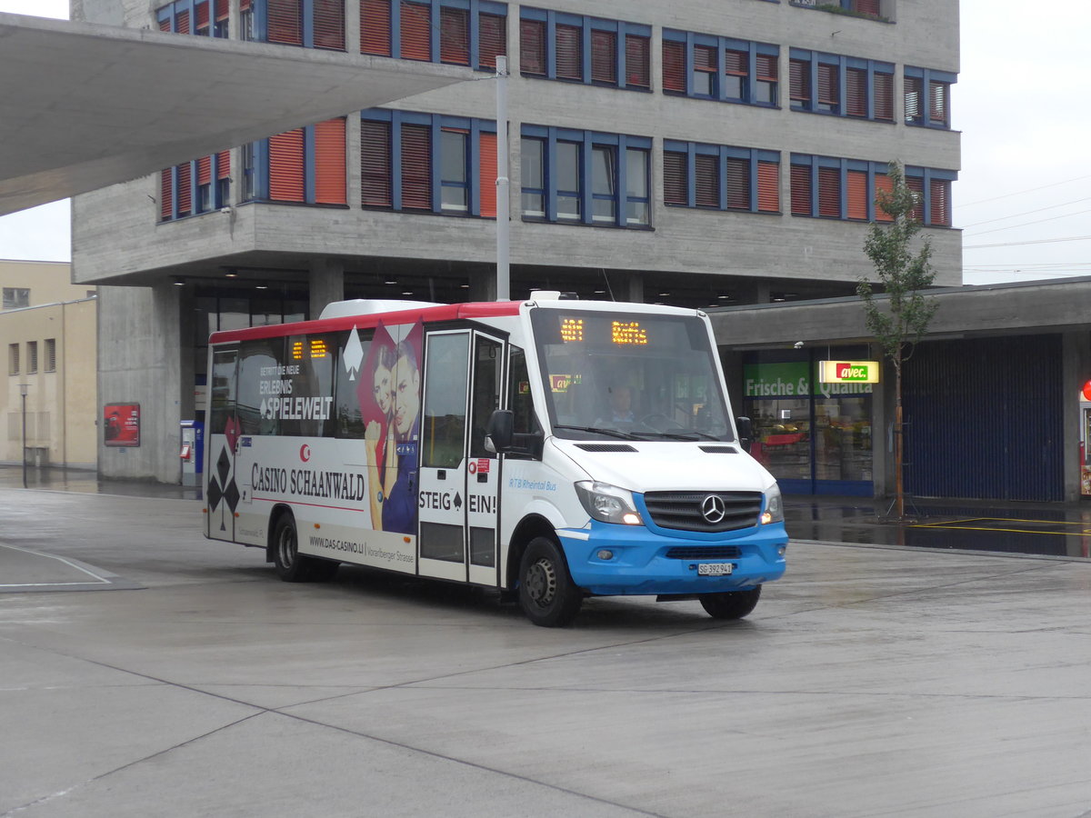 (196'320) - RTB Altsttten - Nr. 24/SG 392'941 - Mercedes/Kutsenits am 1. September 2018 beim Bahnhof Buchs