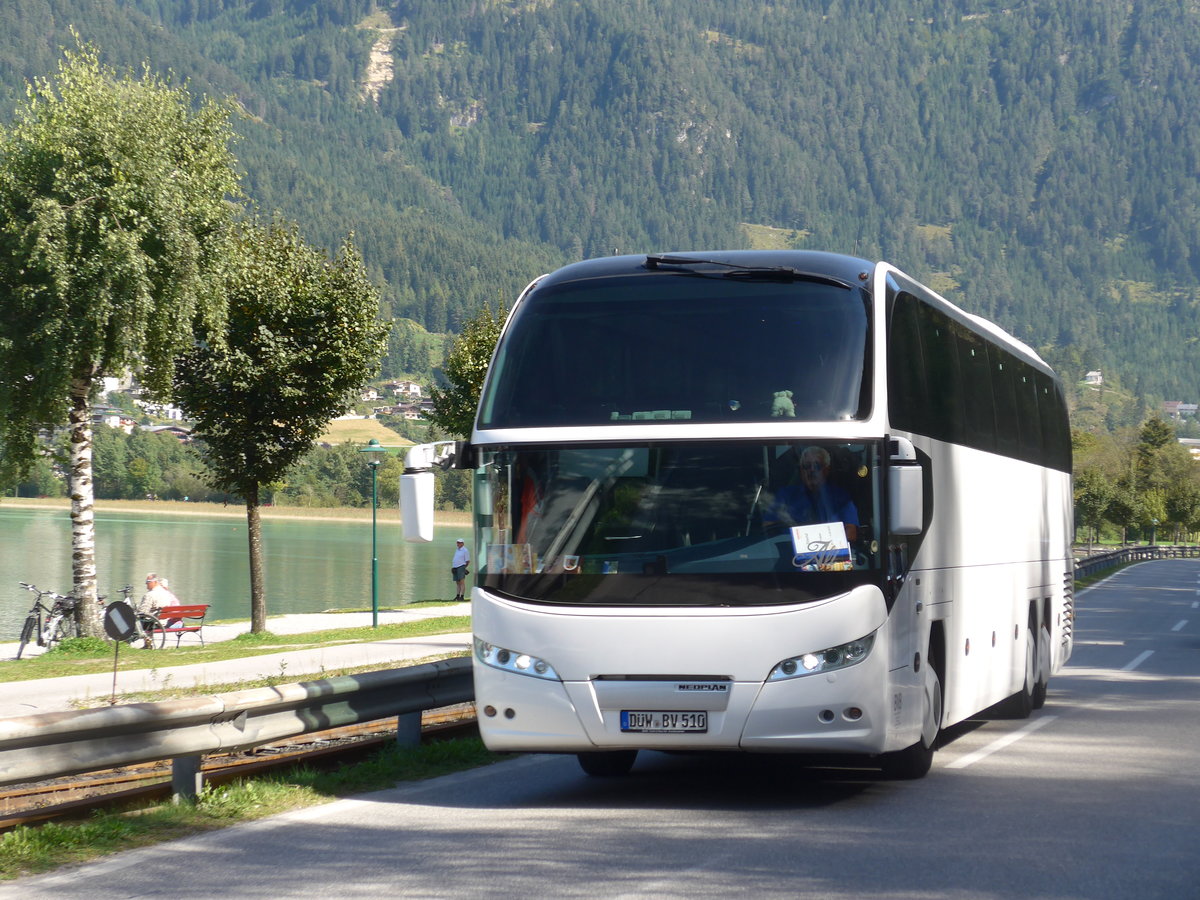 (196'811) - Aus Deutschland: BVB Hassloch - DW-BV 510 - Neoplan am 11. September 2018 in Maurach, Seespitz