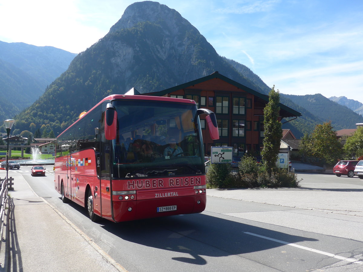 (196'813) - Huber, Zell am Ziller - SZ 866 EP - Van Hool am 11. September 2018 in Maurach, Mittelschule