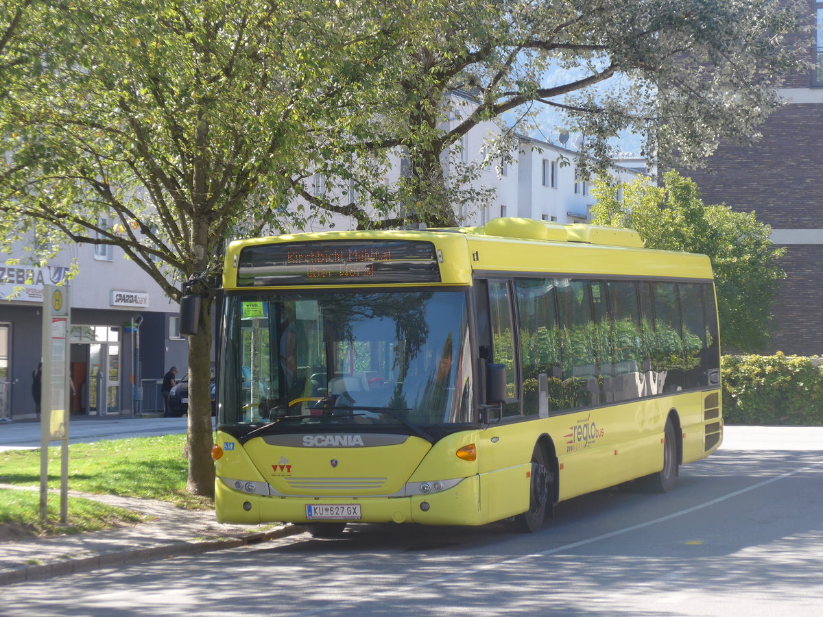 (196'943) - Lftner, Rum - KU 627 GX - Scania am 12. September 2018 beim Bahnhof Wrgl