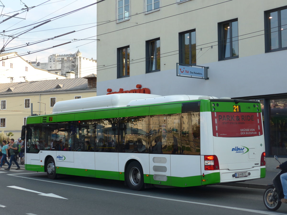 (197'361) - Albus, Salzburg - Nr. L1582/S 410 TZ - MAN am 13. September 2018 in Salzburg, Hanuschplatz