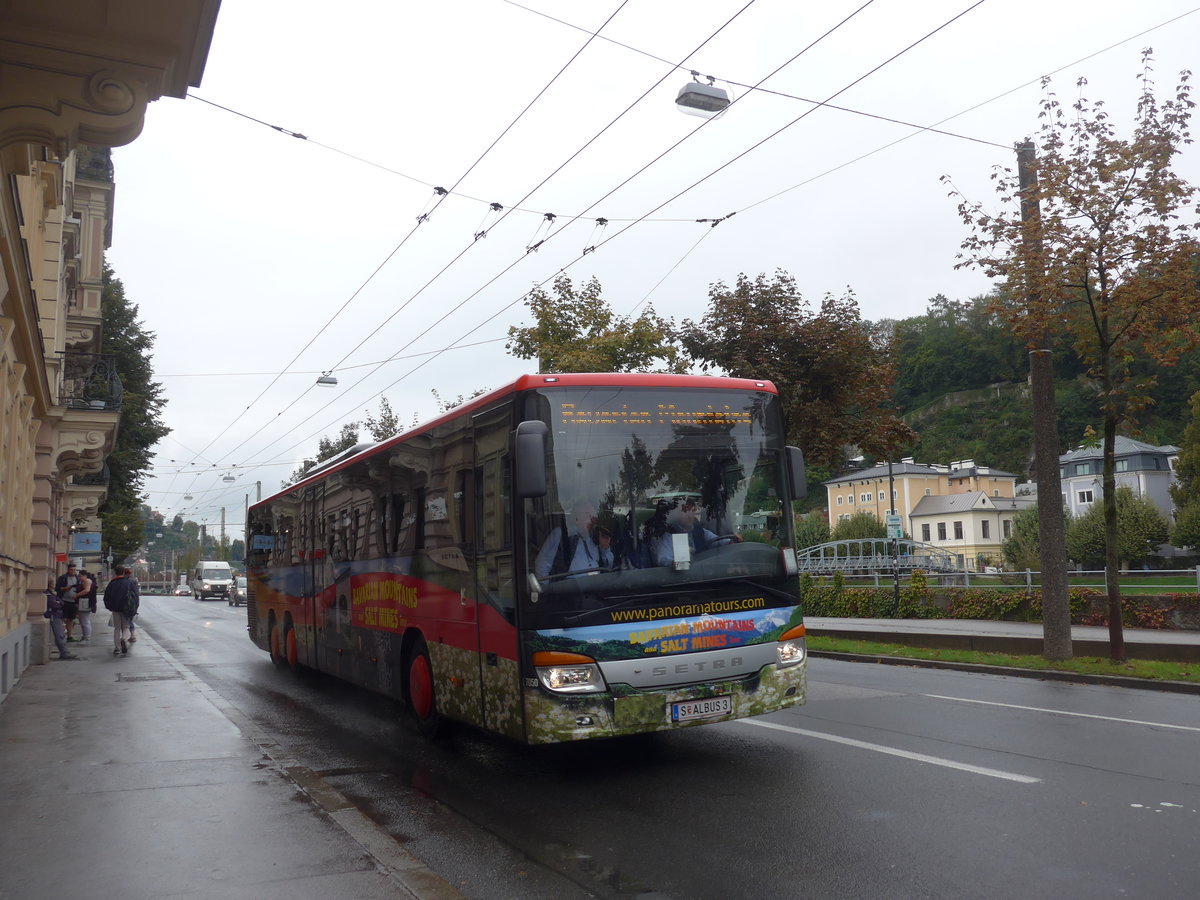 (197'503) - Albus, Salzburg - Nr. L7050/S ALBUS 3 - Setra am 14. September 2018 in Salzburg, Mozartsteg