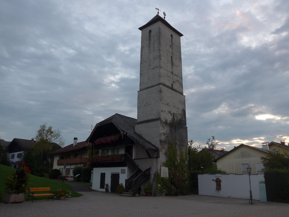 (197'609) - Wasserturm beim Stille-Nacht-Platz am 15. September 2018 in Oberndorf