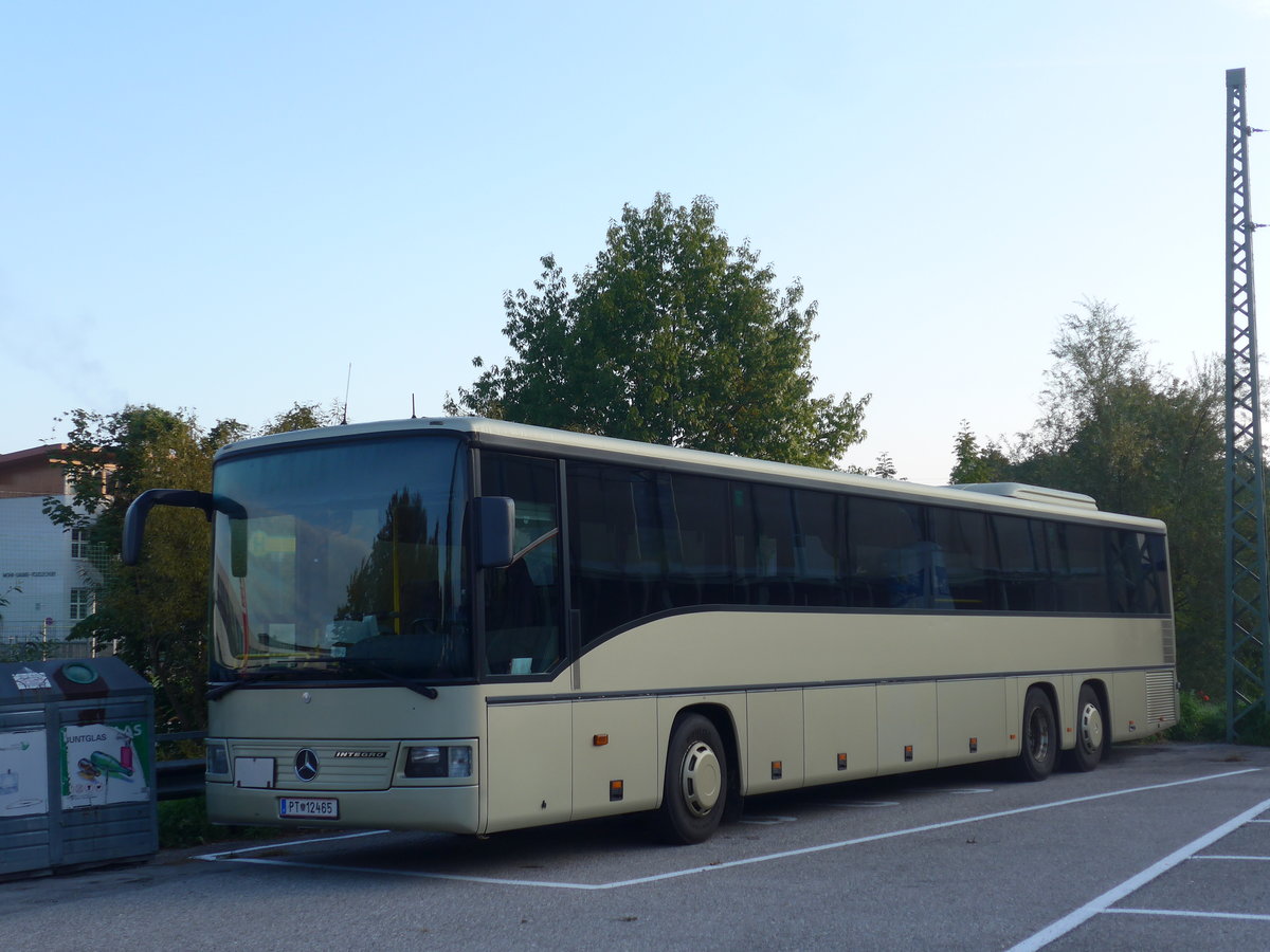 (197'621) - PostBus - PT 12'465 - Mercedes am 15. September 2018 beim Bahnhof Oberndorf