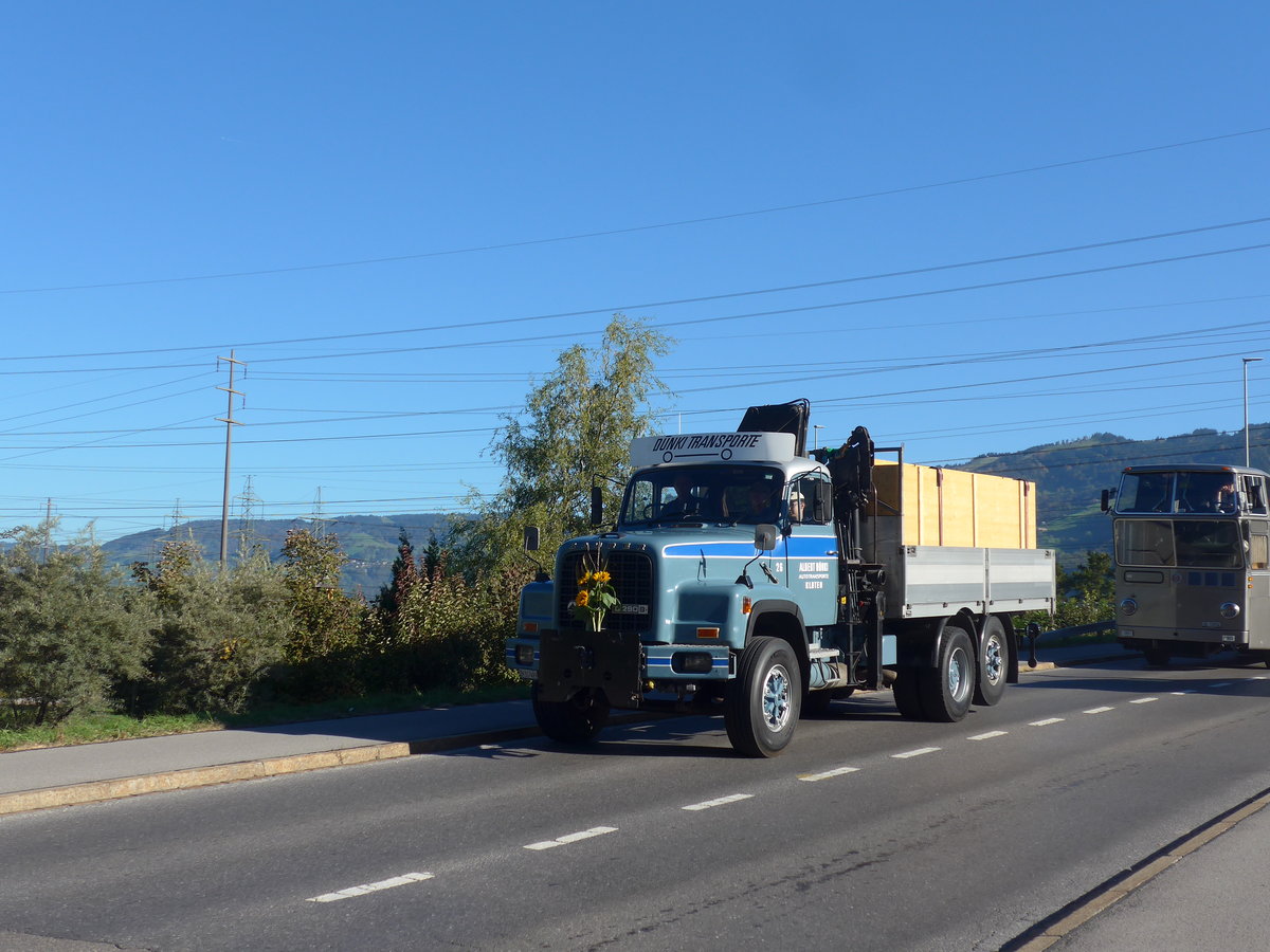 (198'180) - Dnki, Kloten - Nr. 26/ZH 31'749 U - Saurer am 13. Oktober 2018 in Bilten, Schniserstrasse