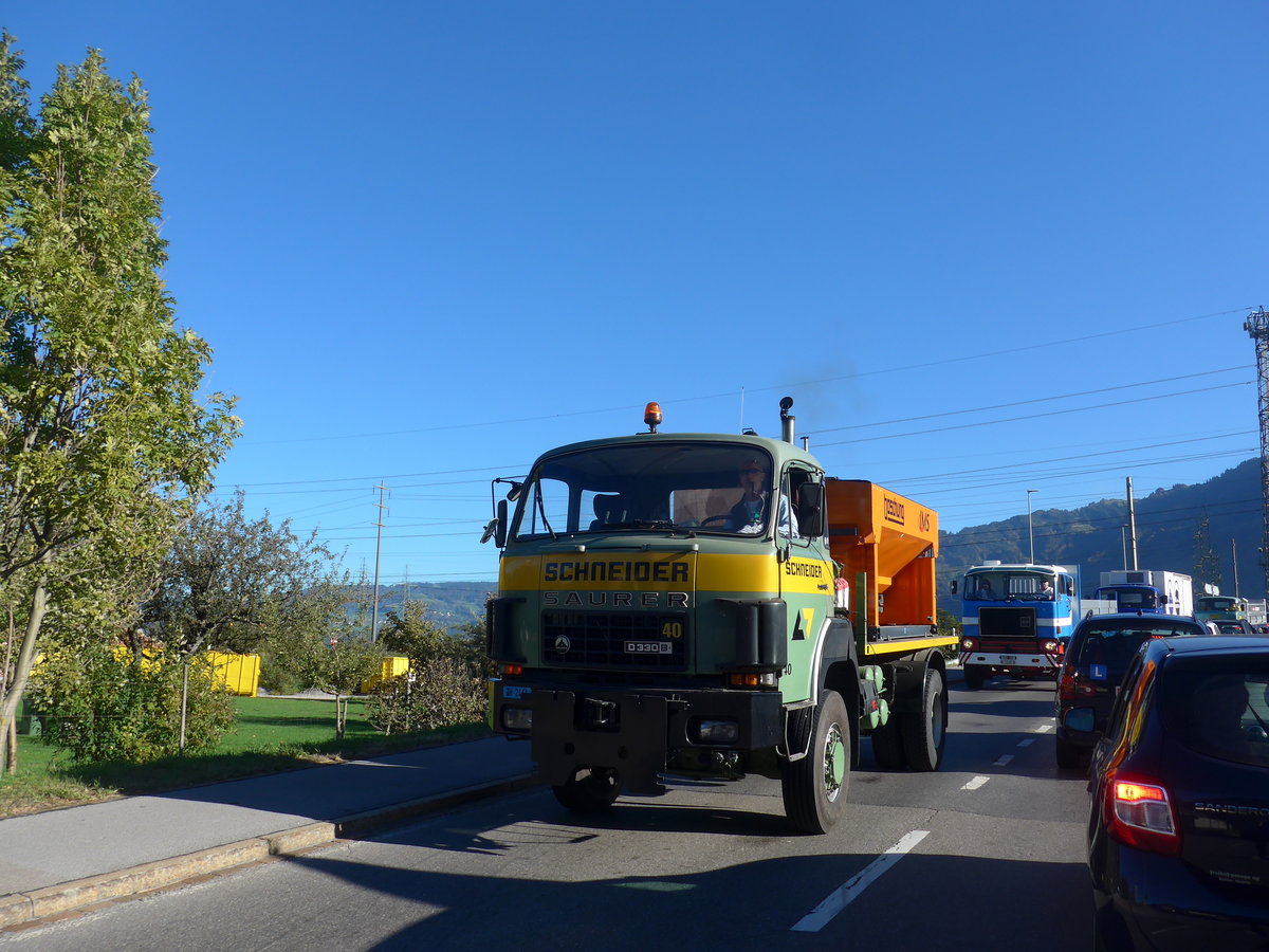 (198'201) - Schneider - Nr. 40/ZH 2461 - Saurer am 13. Oktober 2018 in Bilten, Schniserstrasse