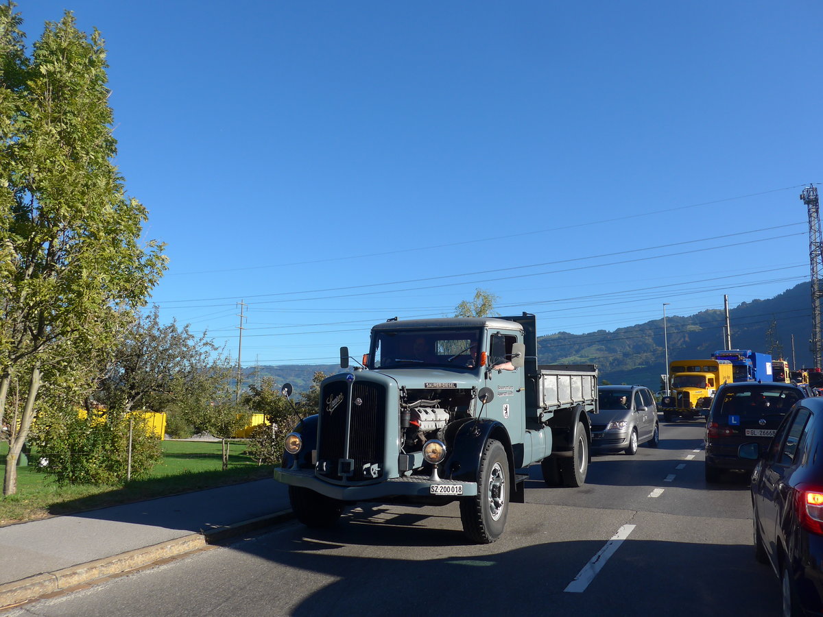 (198'212) - Bauverwaltung, Appenzell A.Rh. - SZ 200'018 - Saurer am 13. Oktober 2018 in Bilten, Schniserstrasse