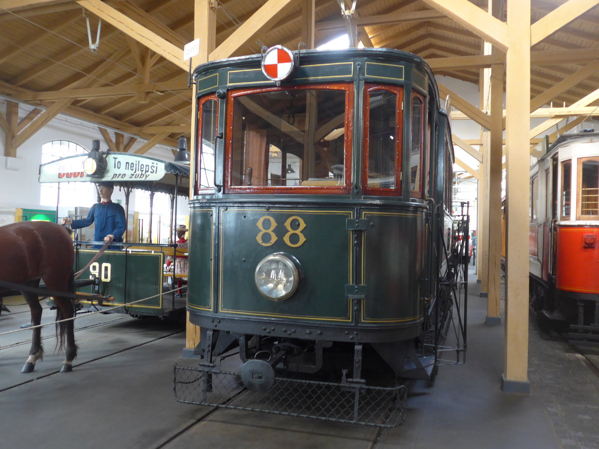 (198'785) - DPP-Tram - Nr. 88 - am 20. Oktober 2018 in Praha, PNV-Museum