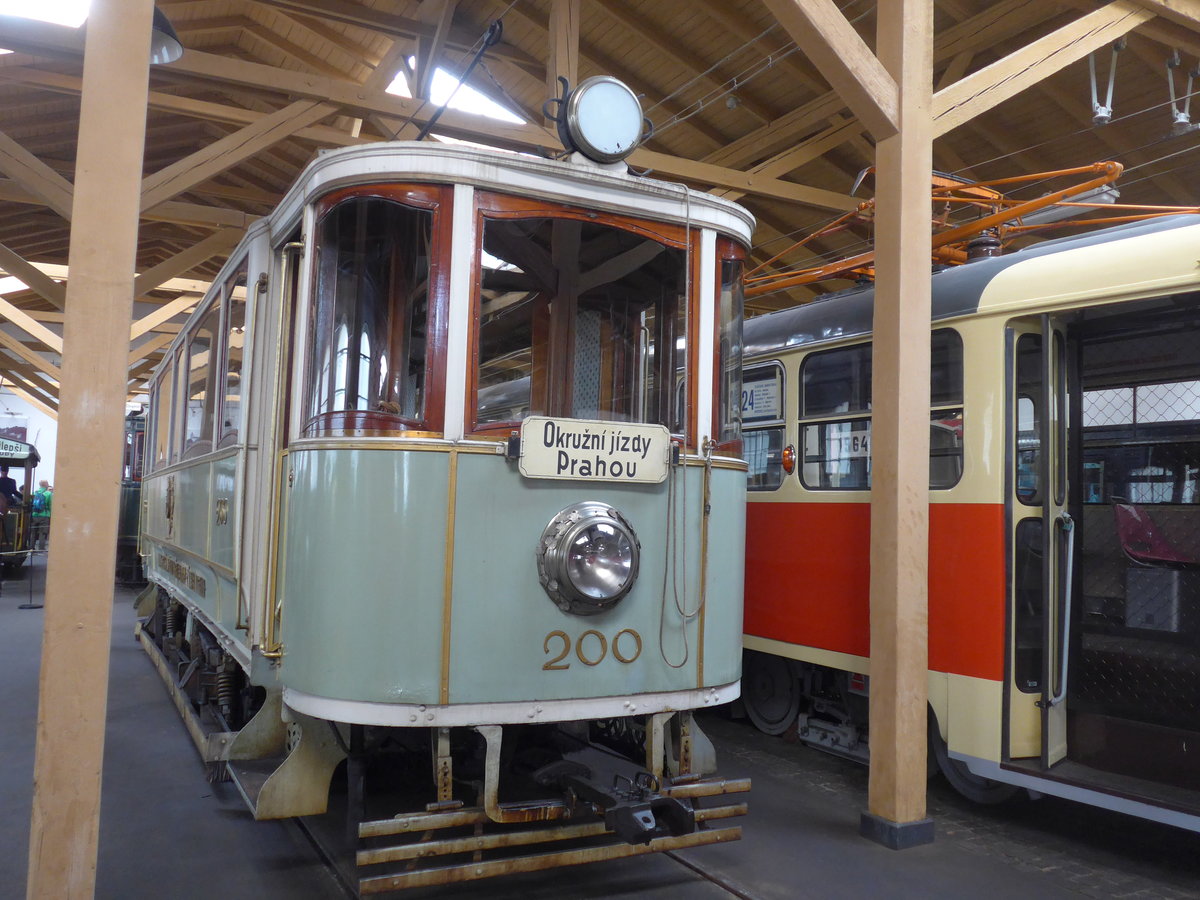 (198'819) - DPP-Tram - Nr. 200 - am 20. Oktober 2018 in Praha, PNV-Museum