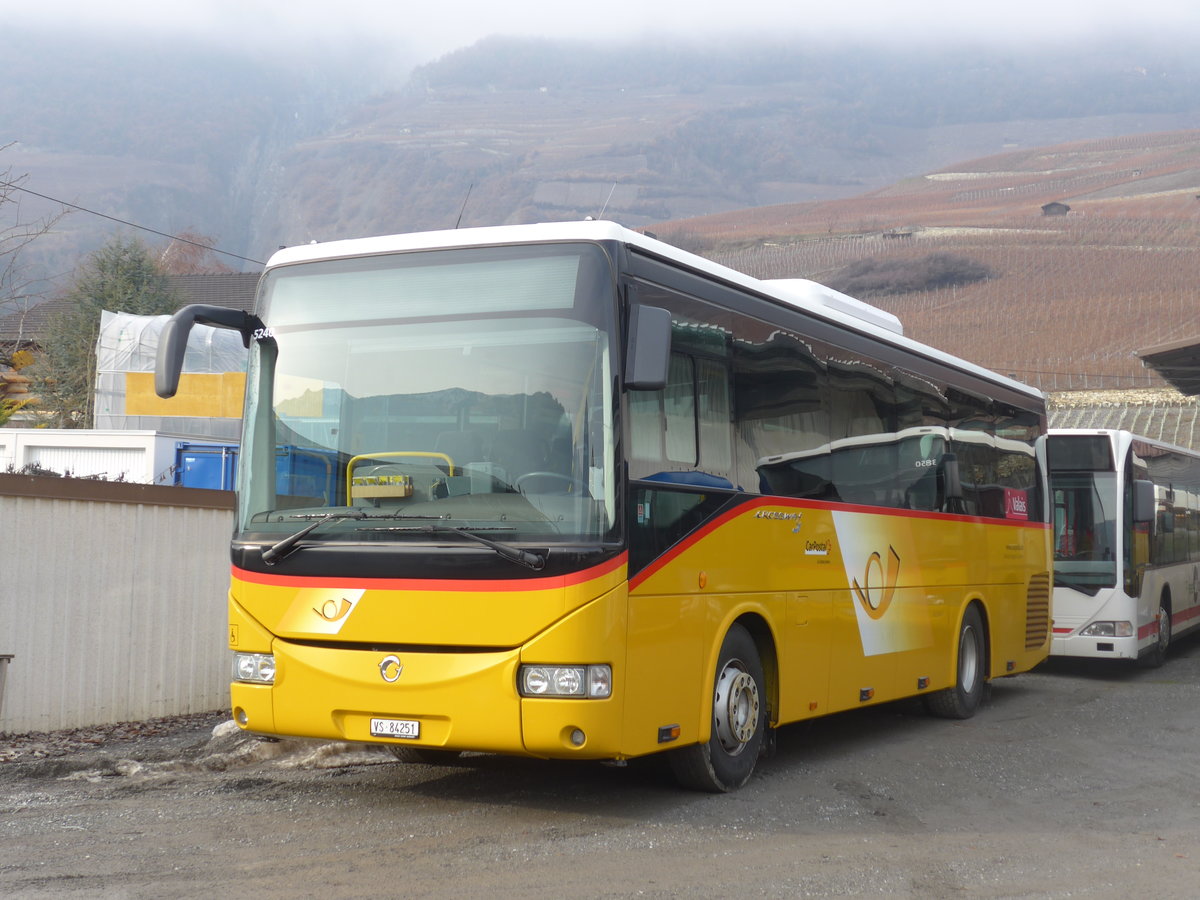 (200'384) - Buchard, Leytron - VS 84'251 - Irisbus (ex Nr. 251) am 30. Dezember 2018 in Leytron, Garage