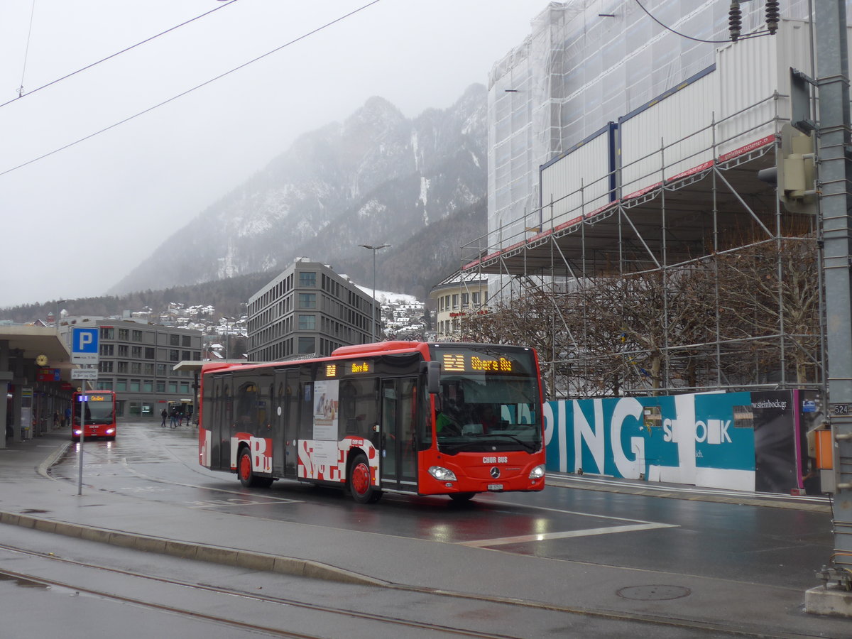 (200'621) - SBC Chur - Nr. 19/GR 97'519 - Mercedes am 2. Januar 2019 beim Bahnhof Chur