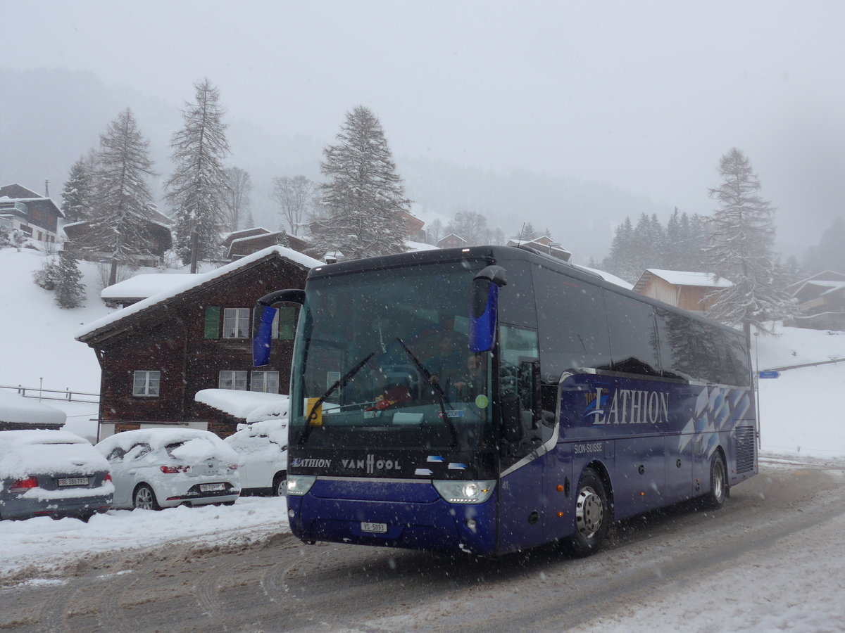 (201'109) - Lathion, Sion - Nr. 41/VS 5093 - Van Hool am 13. Januar 2019 in Adelboden, Oey