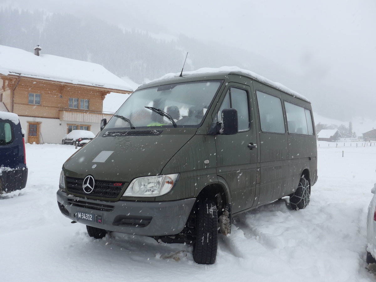 (201'137) - Schweizer Armee - M+34'312 - Mercedes am 13. Januar 2019 in Adelboden, Weltcup