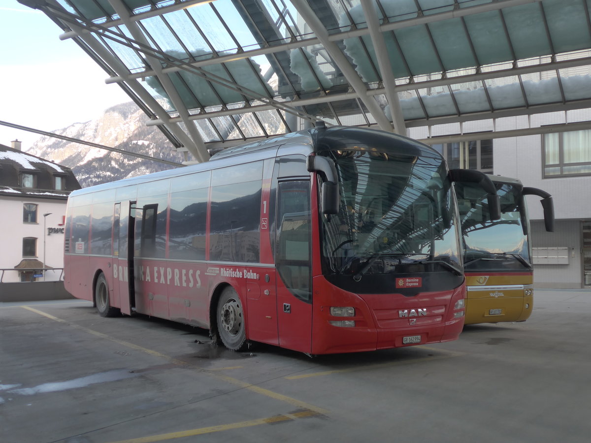 (201'215) - PostAuto Graubnden - GR 162'994 - MAN (ex GR 162'972) am 19. Januar 2019 in Chur, Postautostation