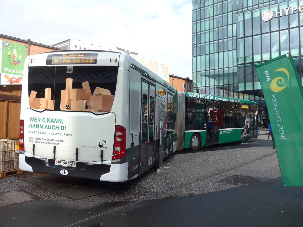 (201'532) - BVB Basel - Nr. 7032/BS 99'332 - Mercedes am 11. Februar 2019 in Basel, MUBA