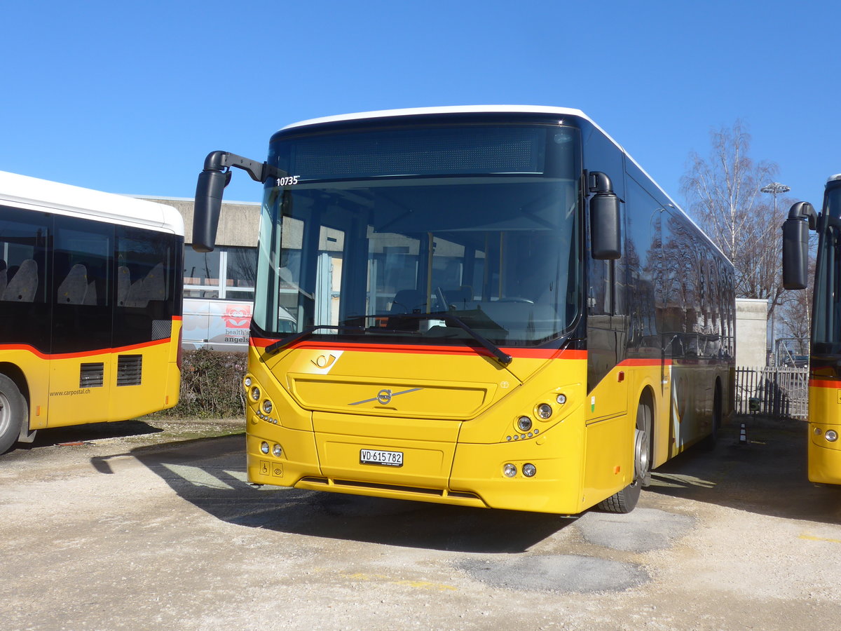 (201'607) - Favre, Avenches - VD 615'782 - Volvo am 16. Februar 2019 in Yverdon, Postgarage