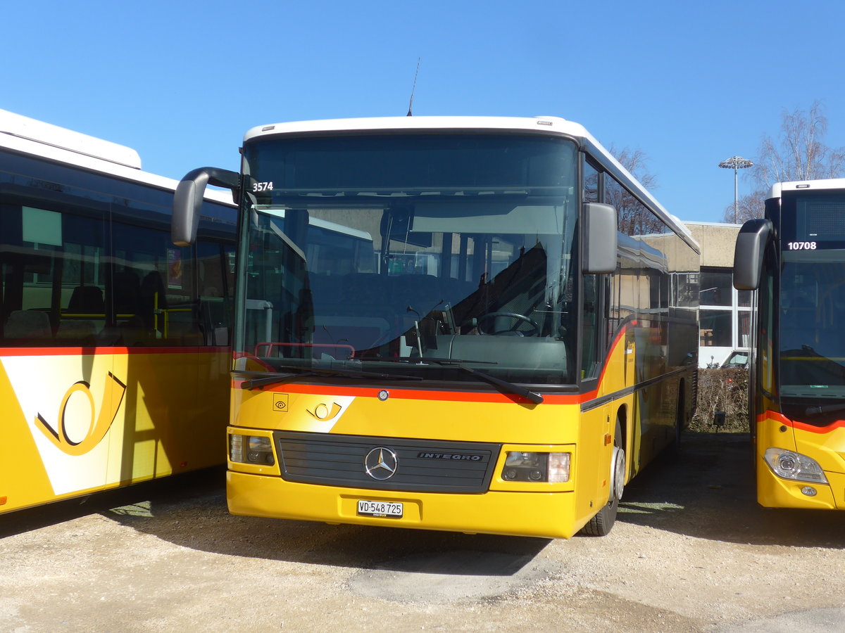 (201'609) - CarPostal Ouest - VD 548'725 - Mercedes am 16. Februar 2019 in Yverdon, Garage