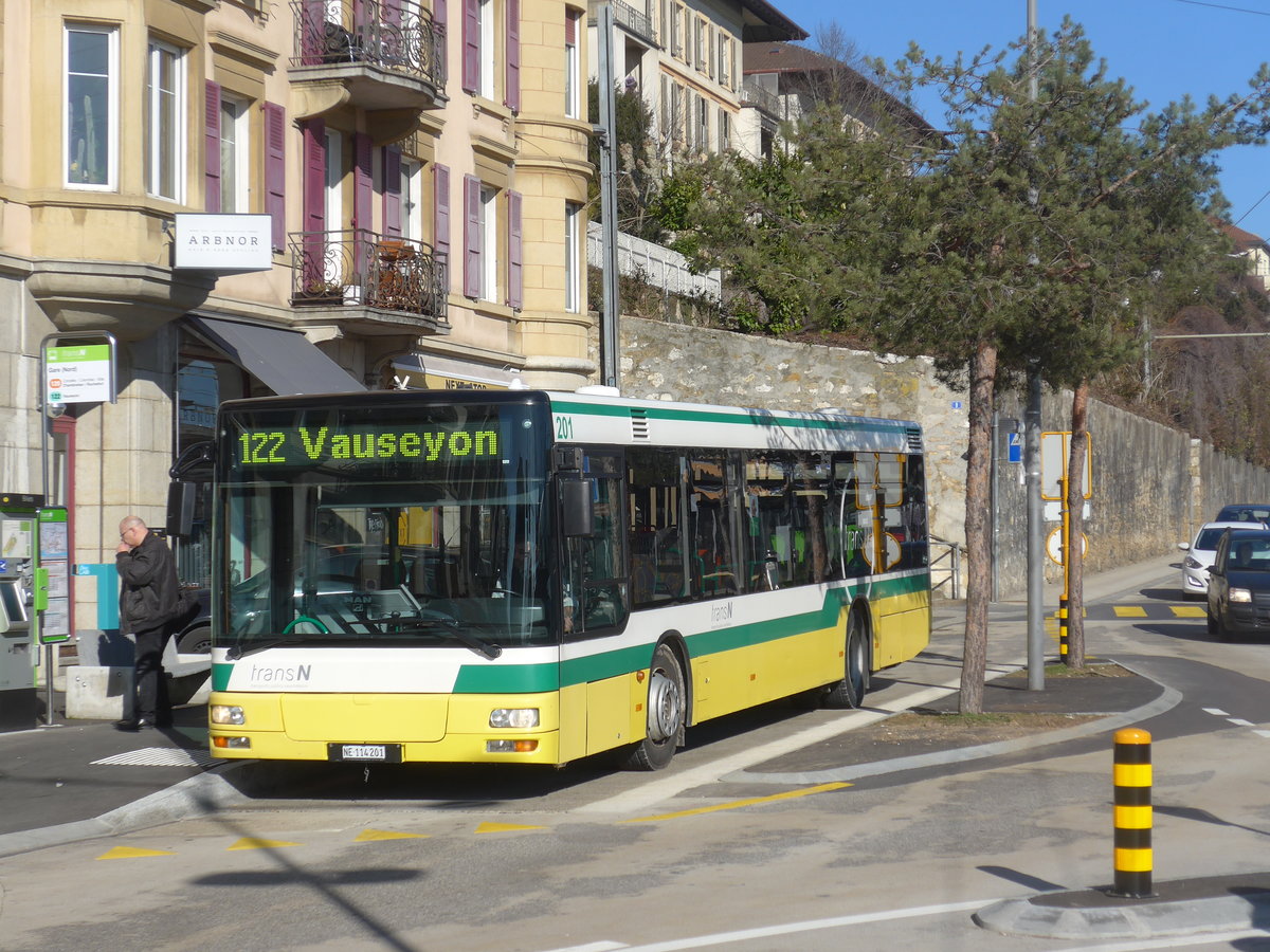 (201'637) - transN, La Chaux-de-Fonds - Nr. 201/NE 114'201 - MAN (ex TN Neuchtel Nr. 201) am 16. Februar 2019 beim Bahnhof Neuchtel