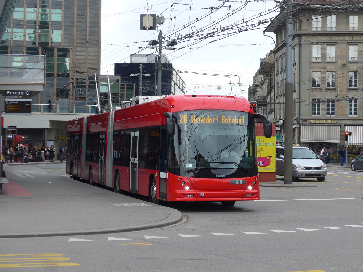 (202'365) - Bernmobil, Bern - Nr. 48 - Hess/Hess Doppelgelenktrolleybus am 12. Mrz 2019 beim Bahnhof Bern