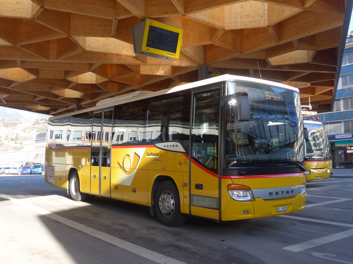 (202'381) - Evquoz, Erde - VS 16'098 - Setra am 16. Mrz 2019 beim Bahnhof Sion