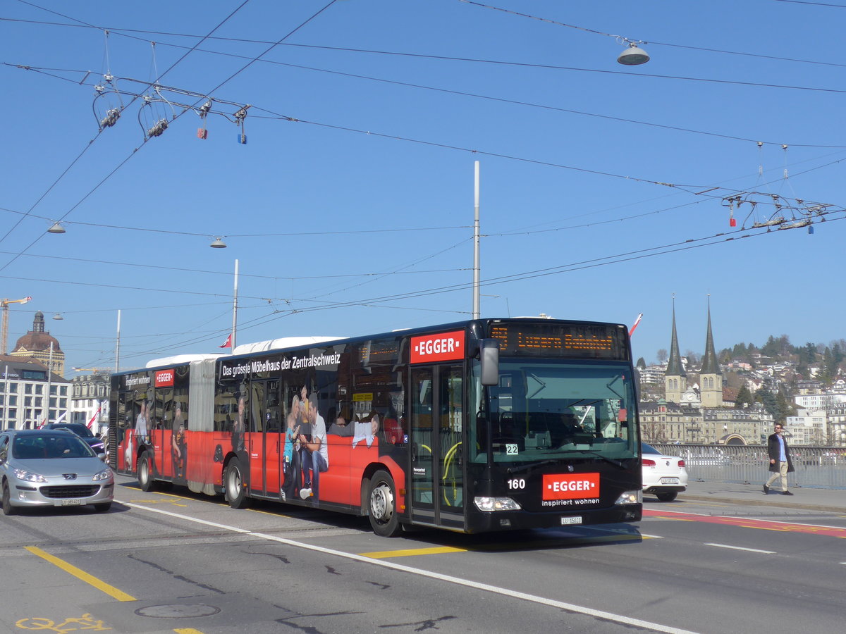 (203'015) - VBL Luzern - Nr. 160/LU 15'023 - Mercedes am 23. Mrz 2019 in Luzern, Bahnhofbrcke