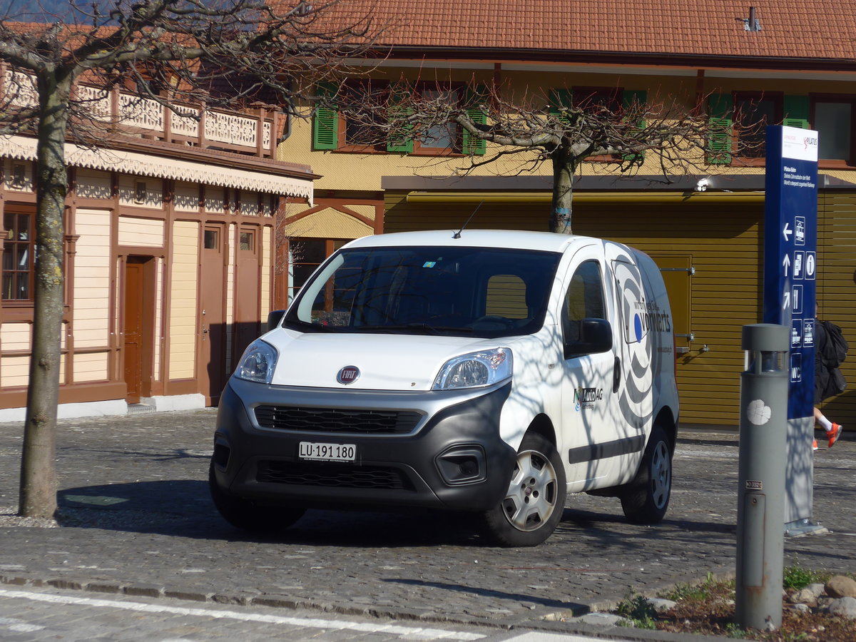 (203'044) - AAGR Rothenburg - LU 191'180 - Fiat am 23. Mrz 2019 beim Bahnhof Alpnachstad