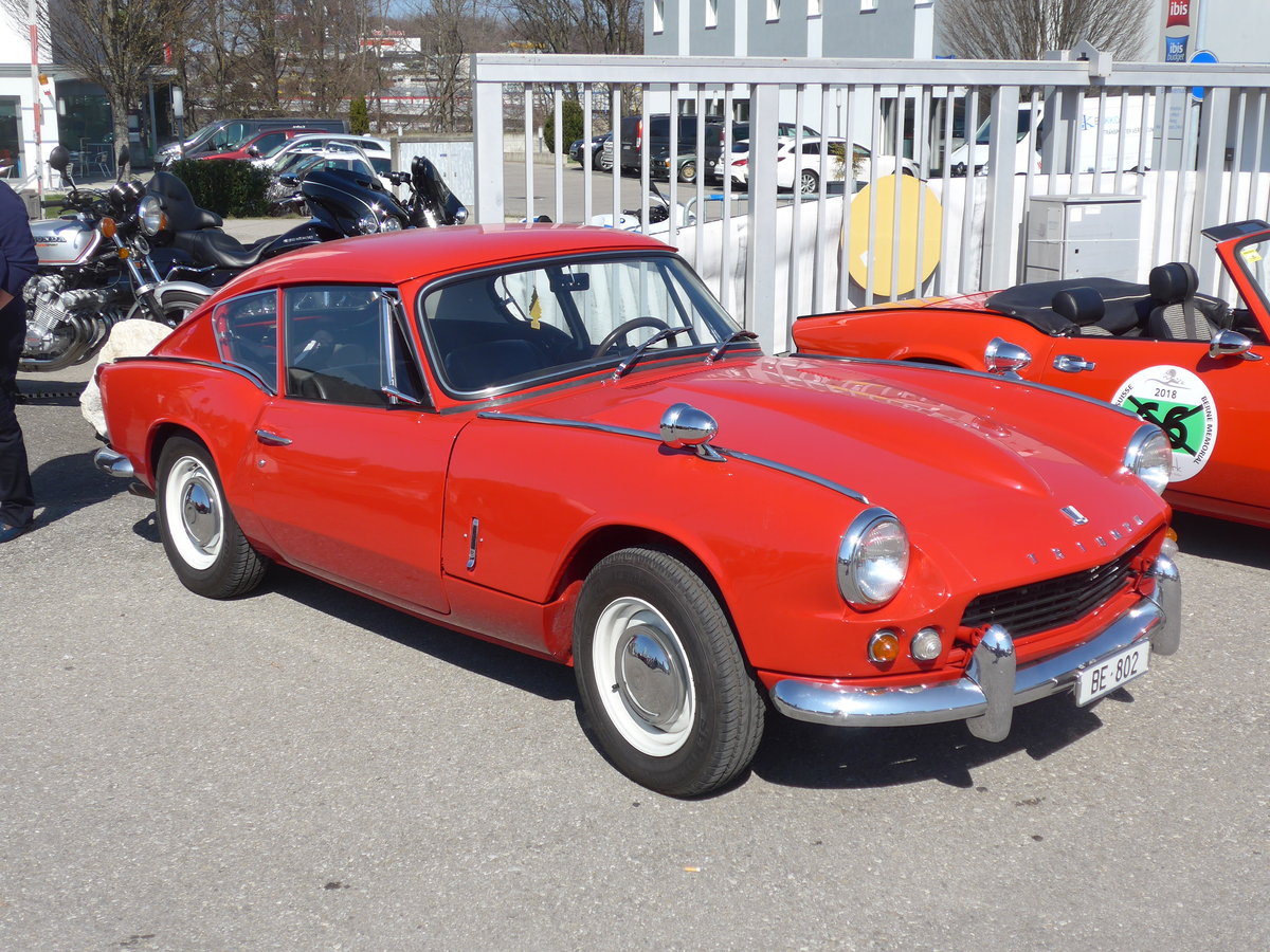 (203'153) - Triumph - BE 802 - am 24. Mrz 2019 in Granges-Paccot, Forum-Fribourg