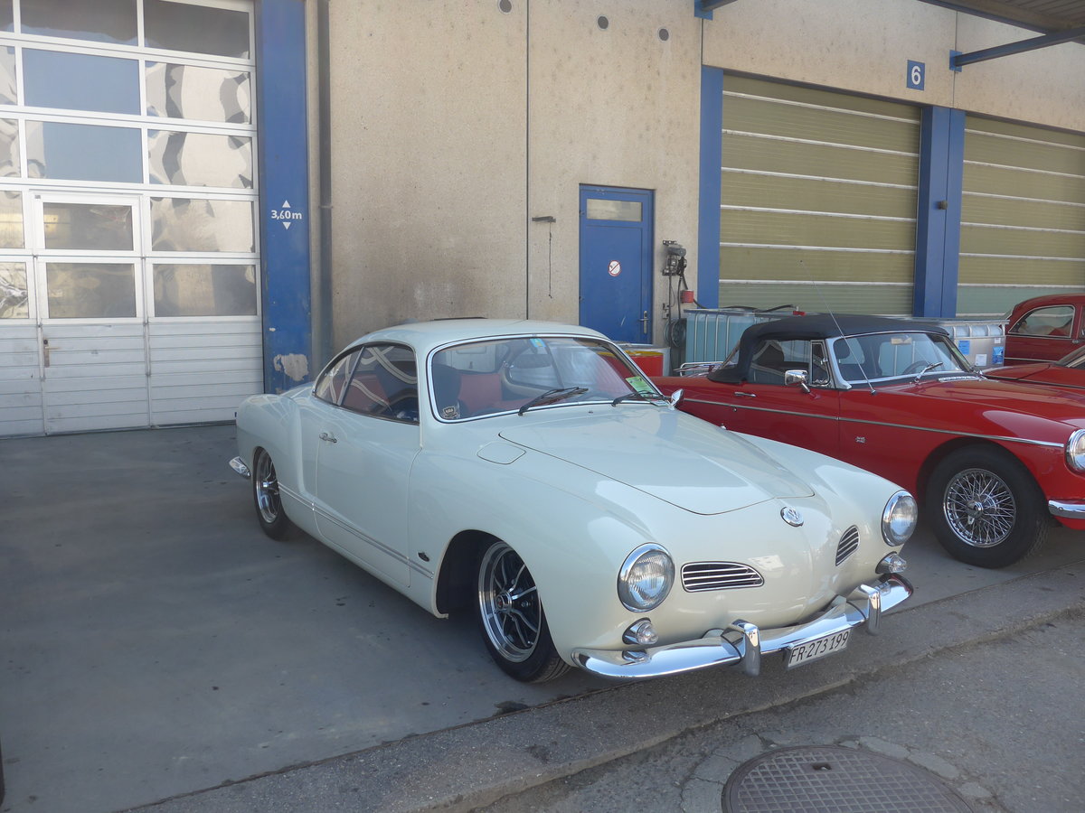 (203'201) - VW-Karmann - FR 273'199 - am 24. Mrz 2019 in Granges-Paccot, Forum-Fribourg